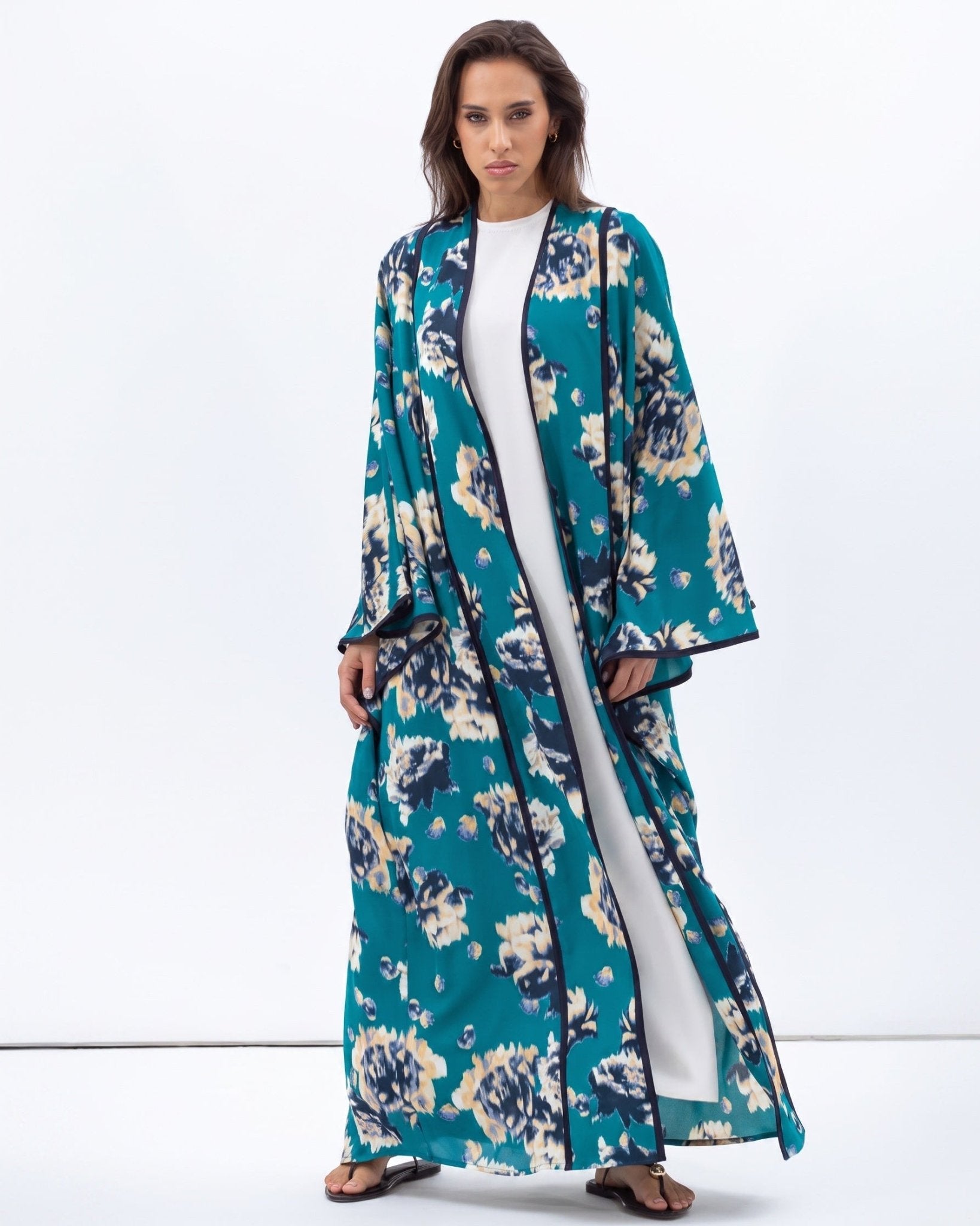 AB-FL-TL-AFP – Teal Crepe Abaya - CHIKA - MIRA Y MANO