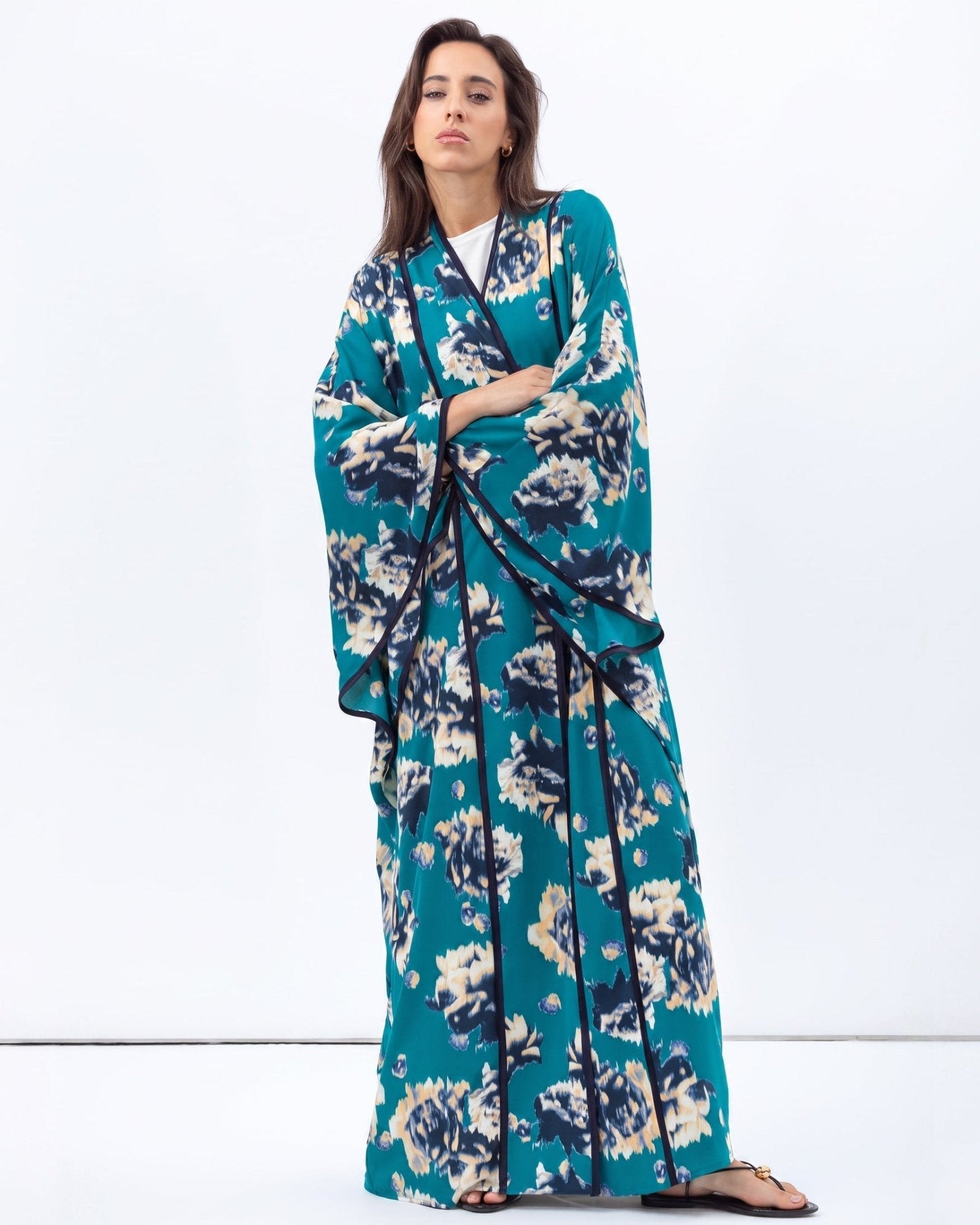 AB-FL-TL-AFP – Teal Crepe Abaya - CHIKA - MIRA Y MANO