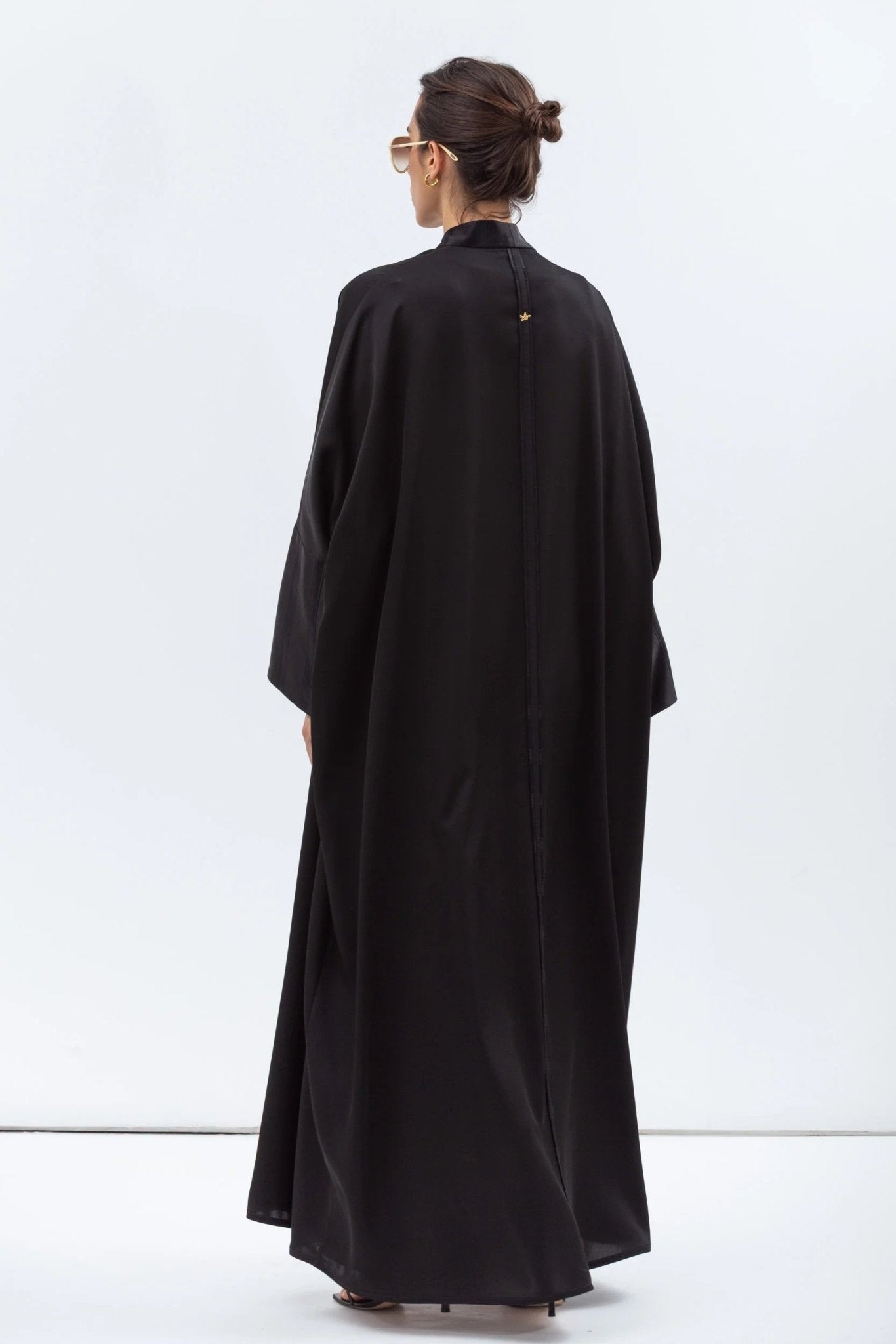 AB - LC - BLK - BSD ABAYA - CHIKA - MIRA Y MANO