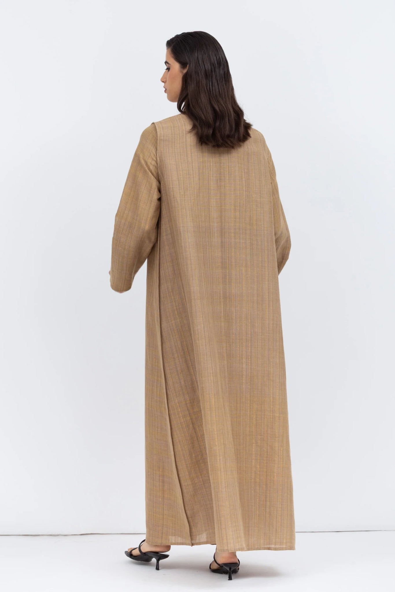 AB - LOO - LI - GLD ABAYA - CHIKA - MIRA Y MANO