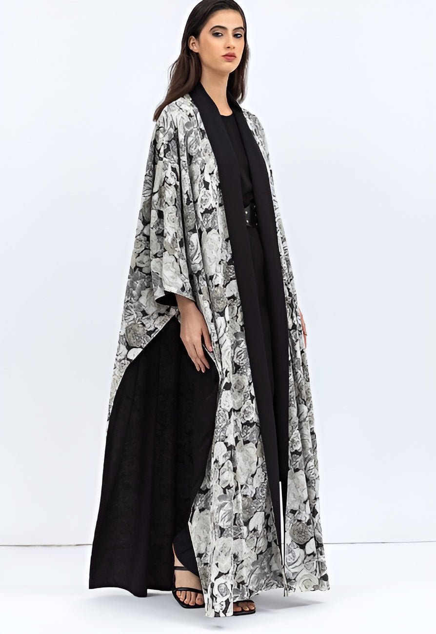 AB - REV - SW - BLK ABAYA - CHIKA - MIRA Y MANO