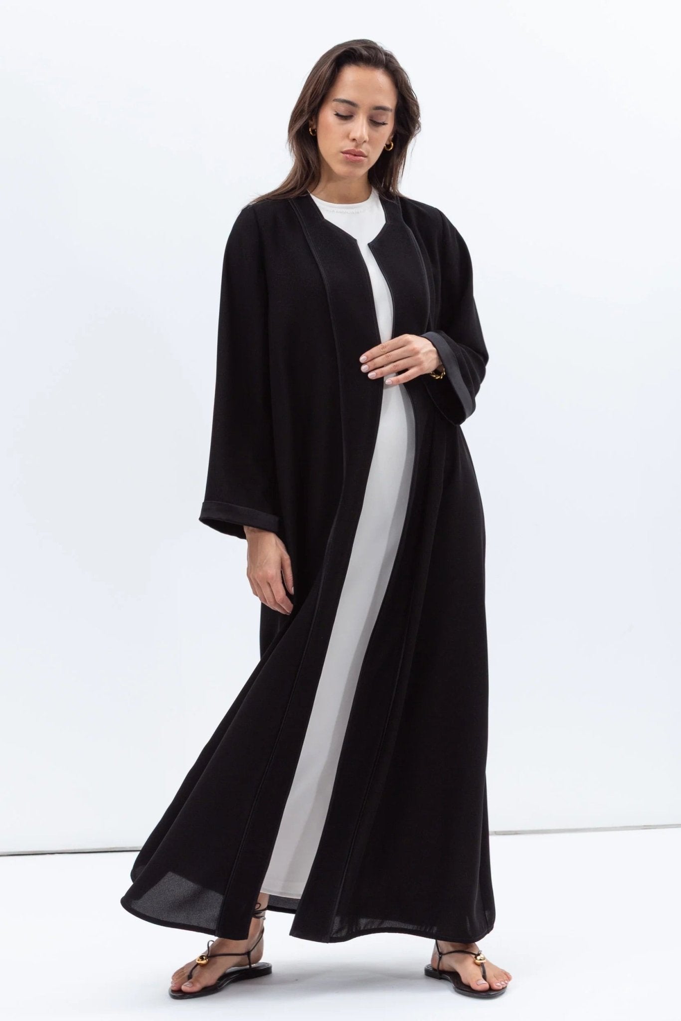 AB - SC - BLKSH - BSD ABAYA - CHIKA - MIRA Y MANO