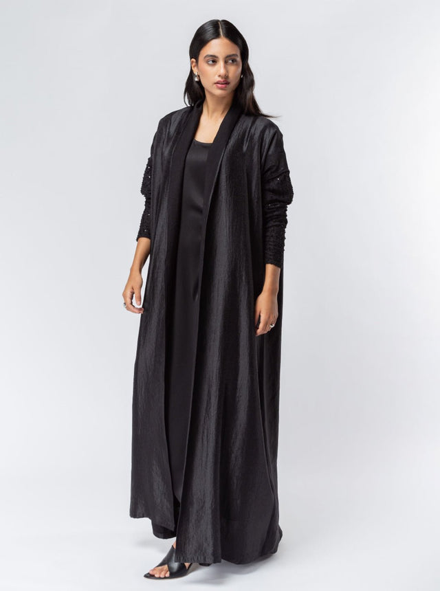 AB - SMT - COL - BLK ABAYA - CHIKA - MIRA Y MANO