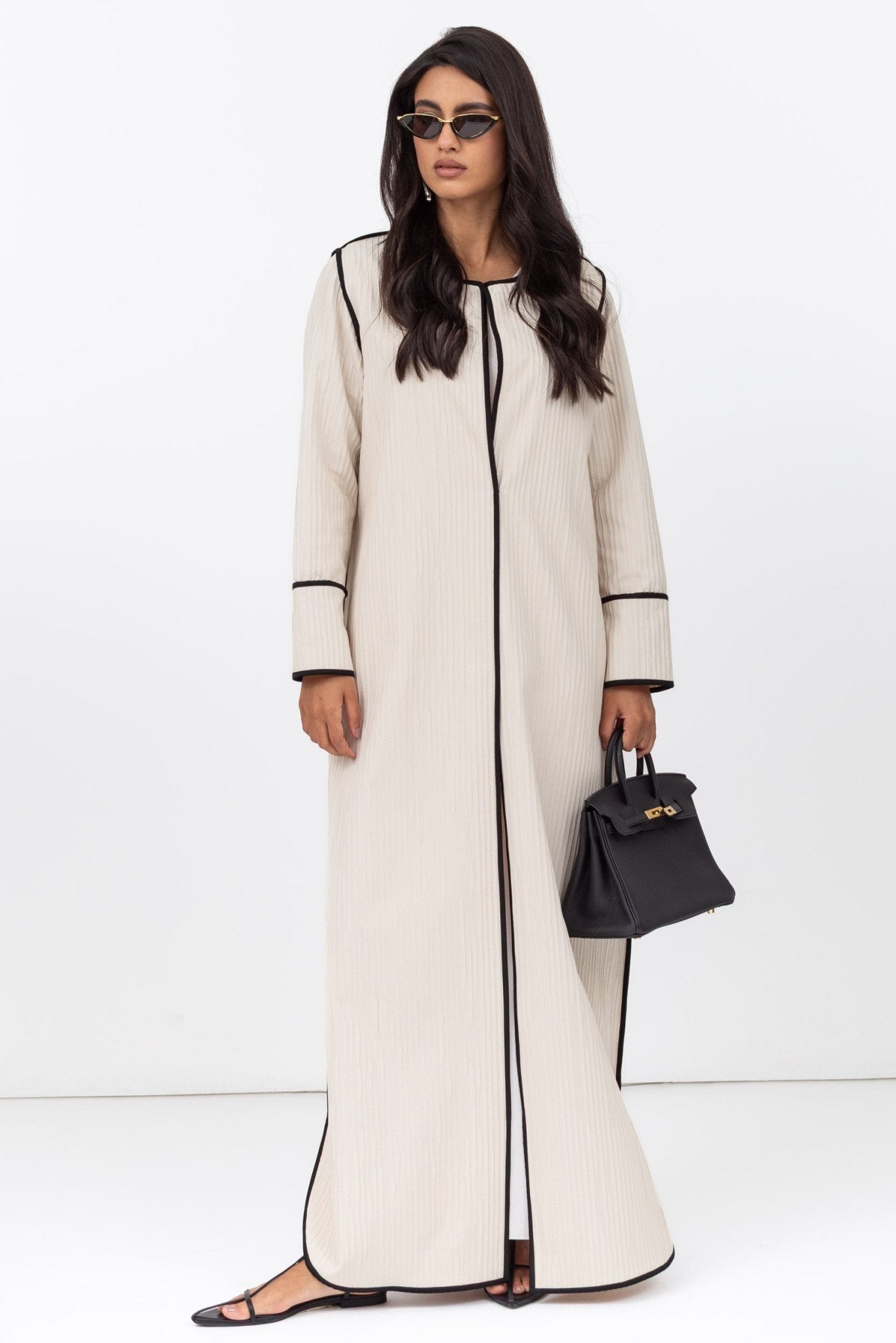 AB - ST - CR - BLKP ABAYA - CHIKA - MIRA Y MANO