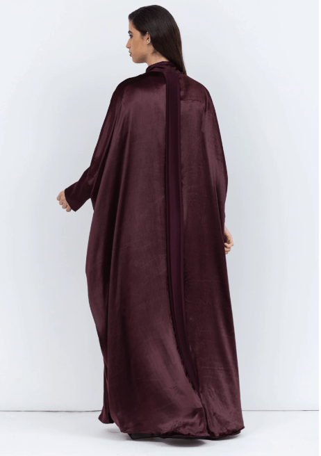 AB - VEL - BUR - 2 ABAYA - CHIKA - MIRA Y MANO