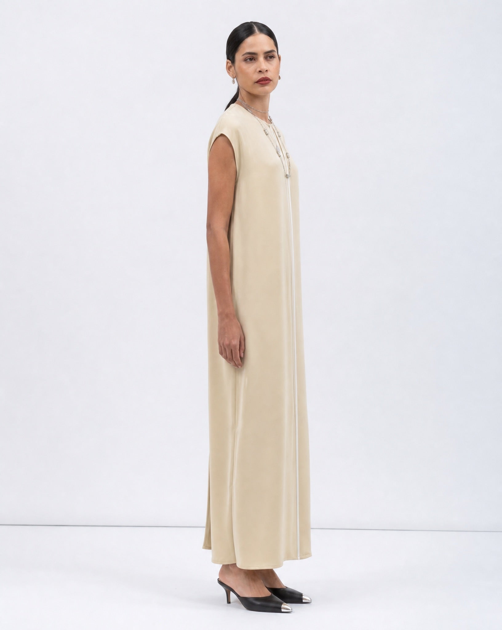 D-UND-CRM DRESS - CHIKA - MIRA Y MANO