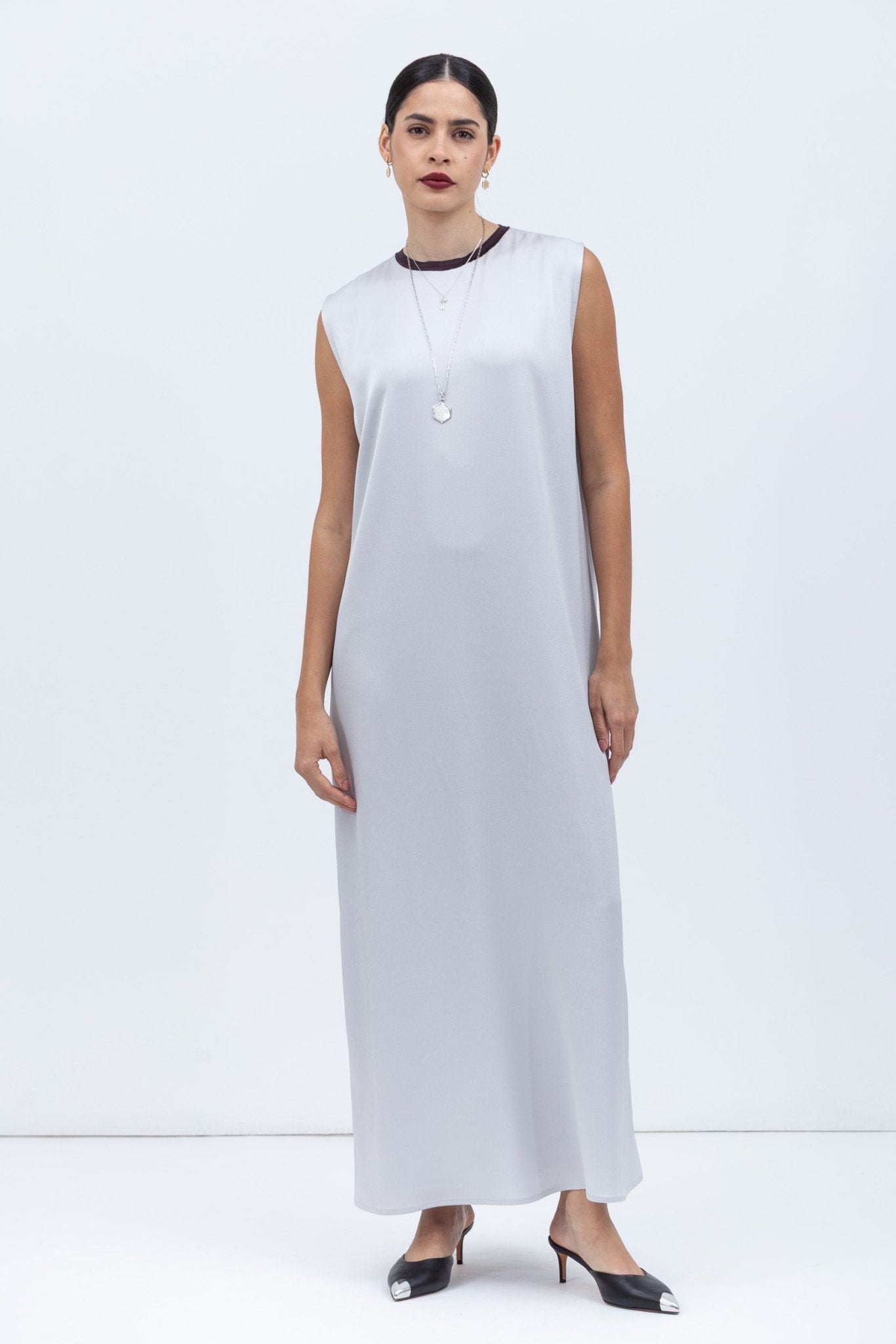 DRS - S - SLR - GRY DRESS - CHIKA - MIRA Y MANO