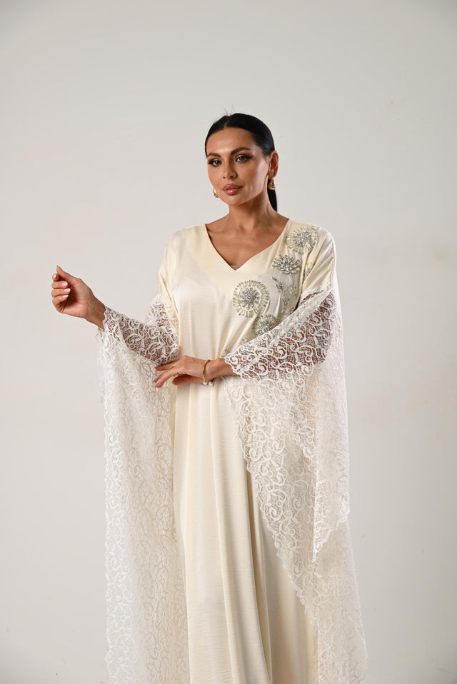 DM25 - J37 KAFTAN - DAR ALMUZN - MIRA Y MANO