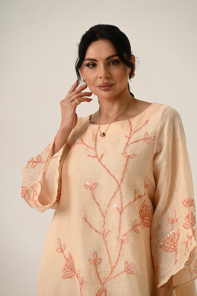 DM25 - R15 KAFTAN - DAR ALMUZN - MIRA Y MANO