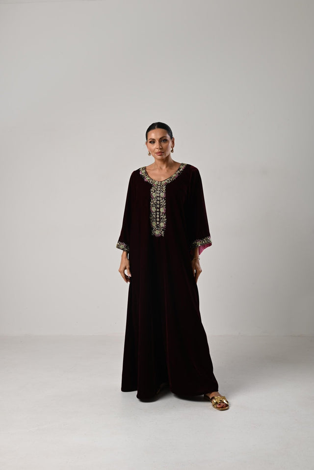 DM25 - V02 KAFTAN - DAR ALMUZN - MIRA Y MANO