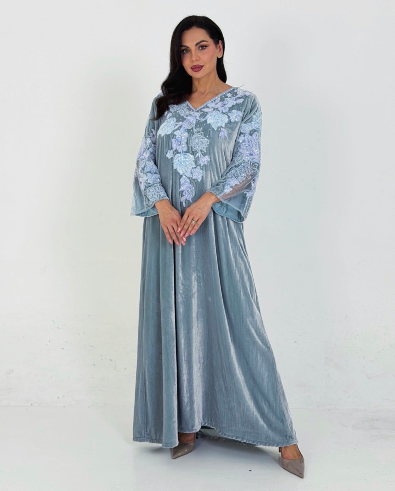 DM26 - V08 JALABIAH - DAR ALMUZN - MIRA Y MANO