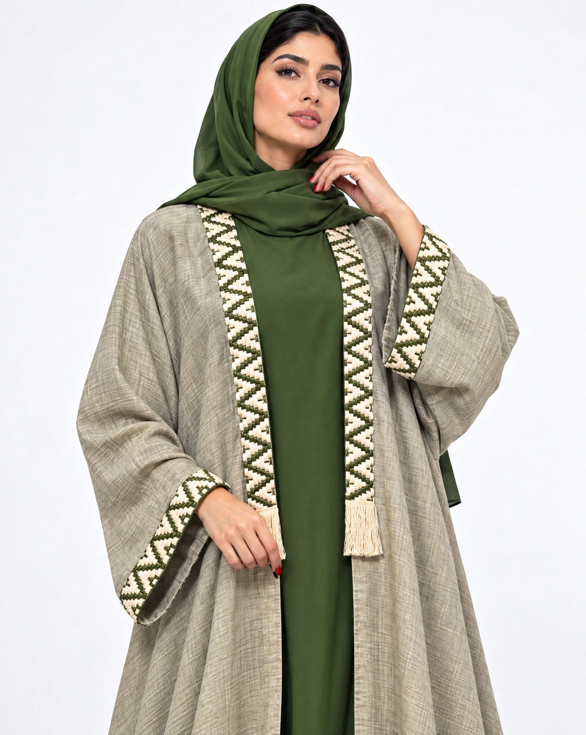 HANDMADE MOSQUE LIGHT GREEN ABAYA - DAR TARAF - MIRA Y MANO