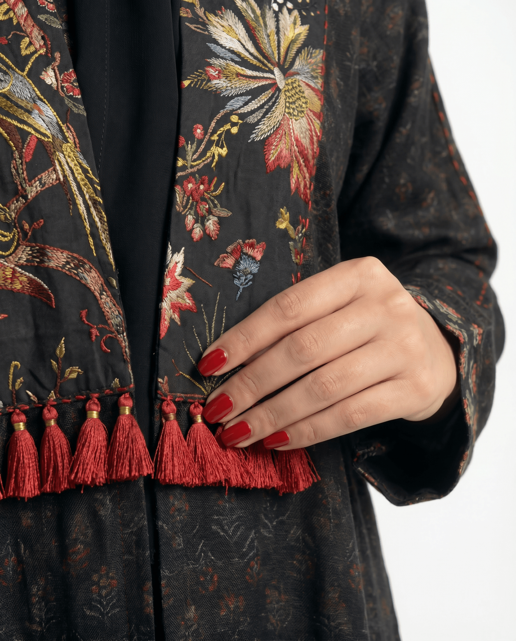 SC26TR6001 - BK ABAYA - DAR TARAF - MIRA Y MANO