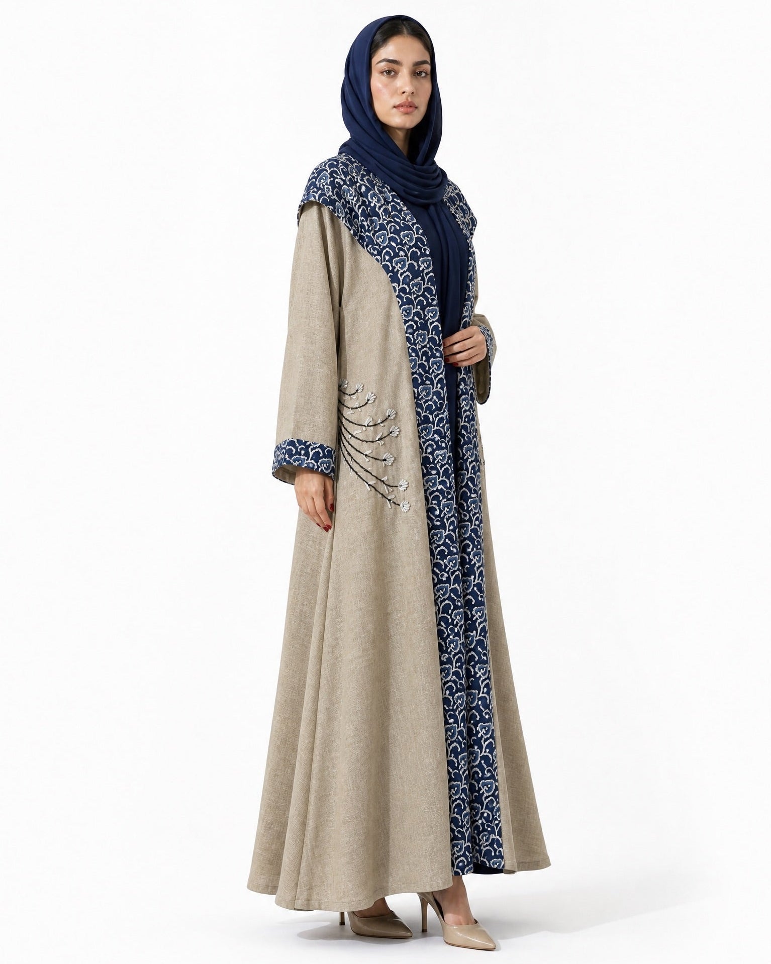SC26TR6005-BI ABAYA - DAR TARAF - MIRA Y MANO