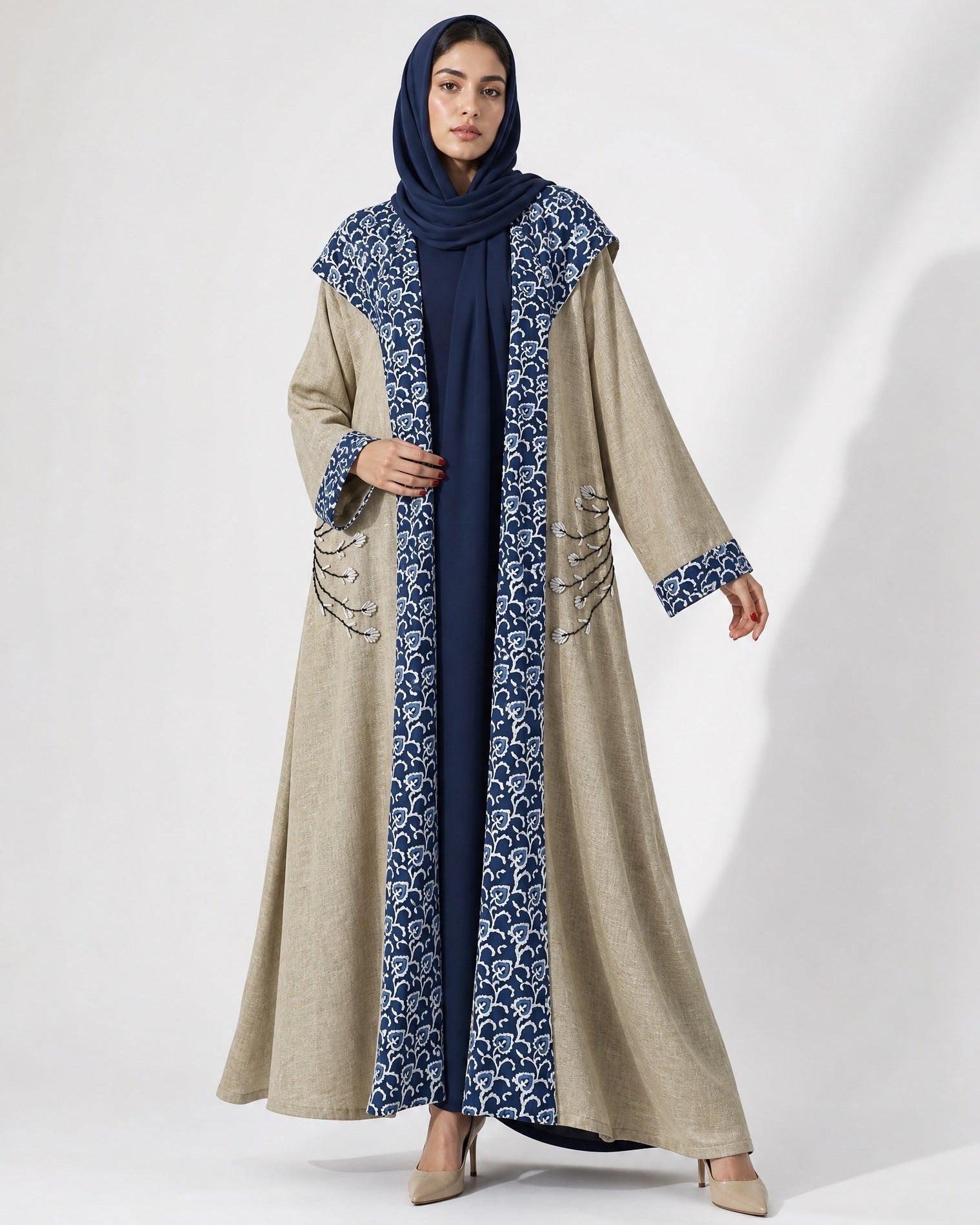 SC26TR6005-BI ABAYA - DAR TARAF - MIRA Y MANO