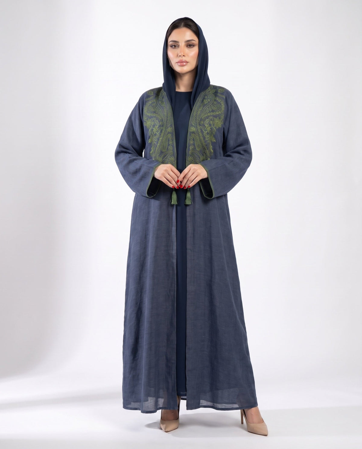 TRADITIONAL BISHIT ABAYA - DAR TARAF - MIRA Y MANO
