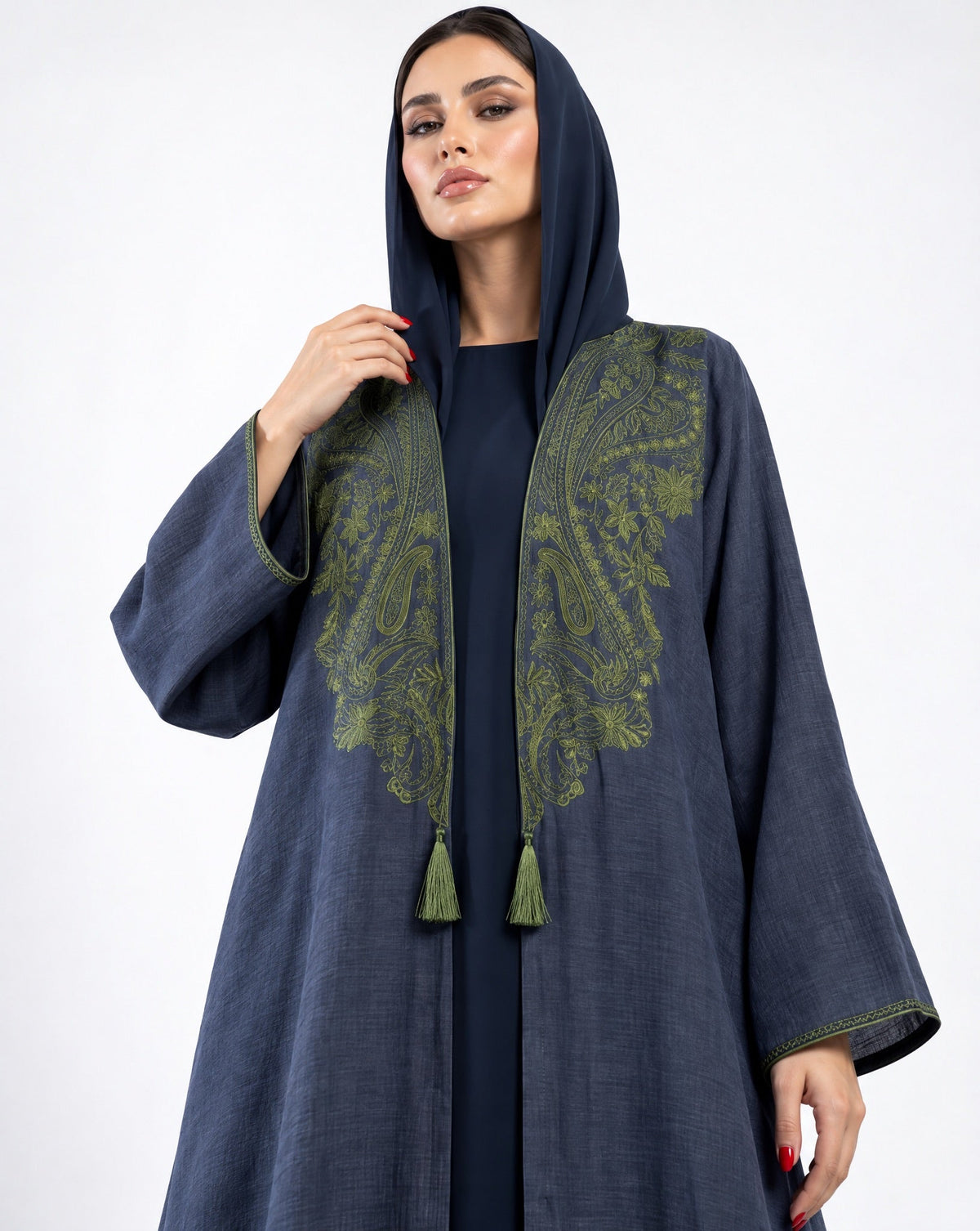 TRADITIONAL BISHIT ABAYA - DAR TARAF - MIRA Y MANO