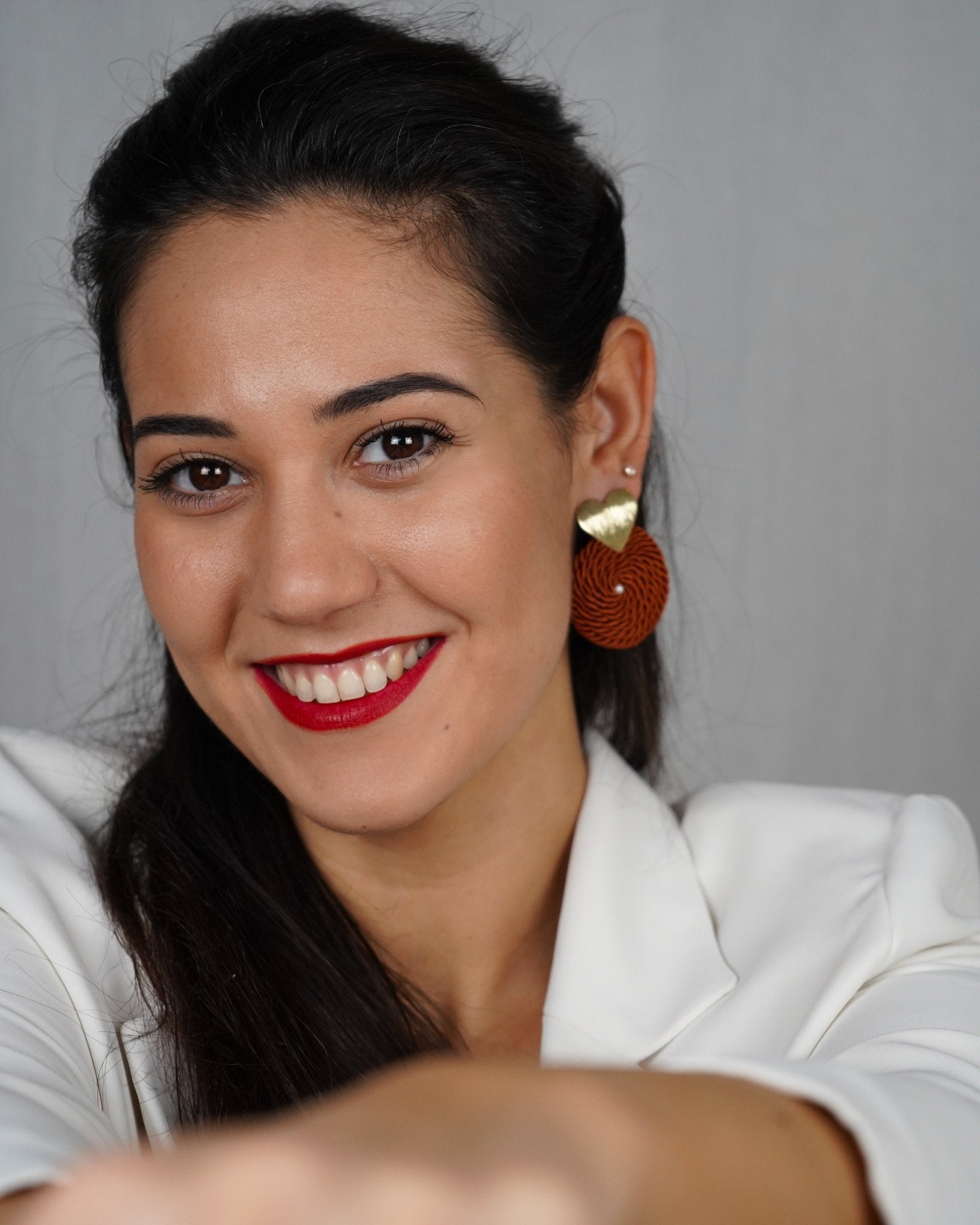 FAVOLAO – Orange Earring - DESIREA - MIRA Y MANO
