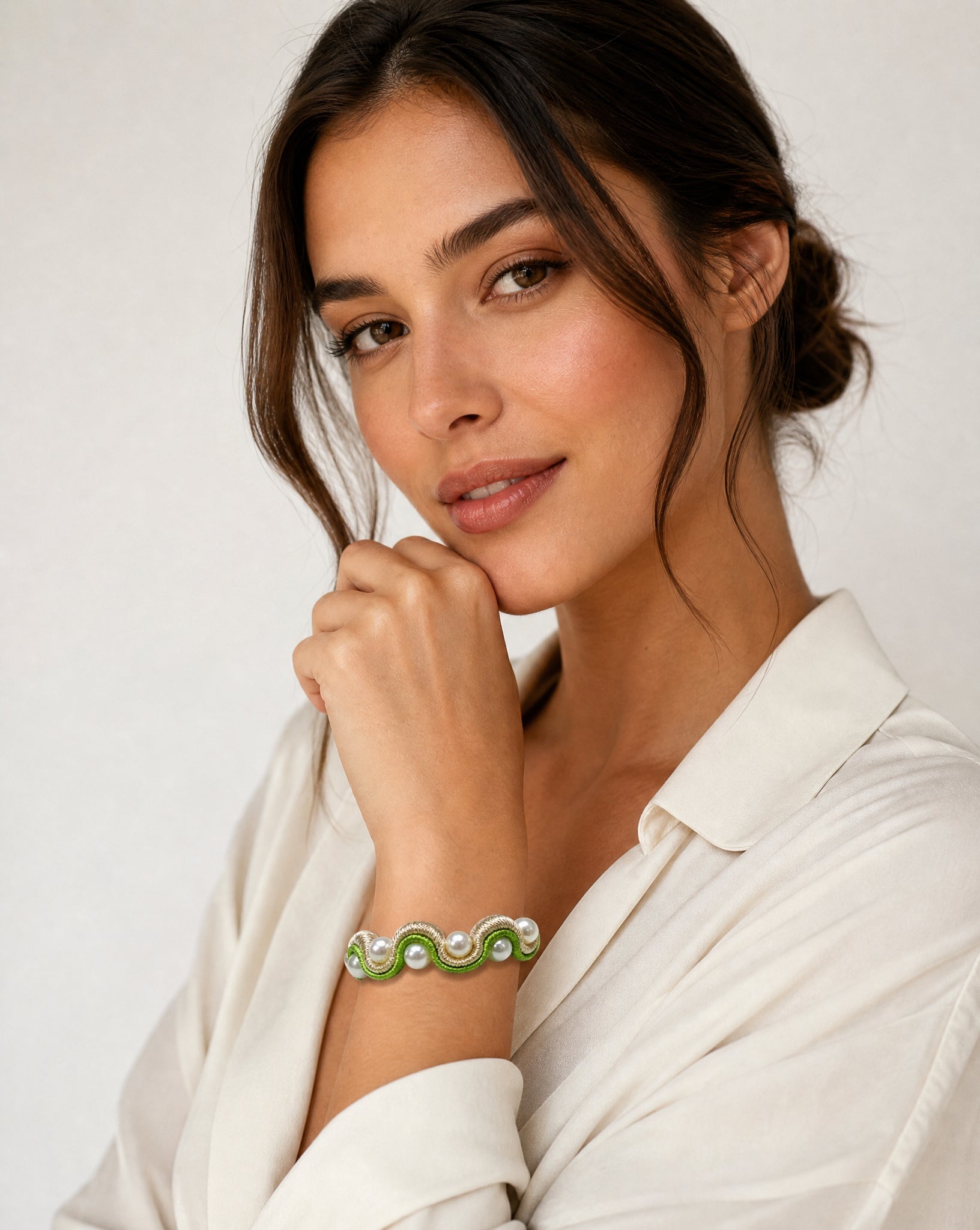 PEARLS 2GG BRACELET - DESIREA - MIRA Y MANO