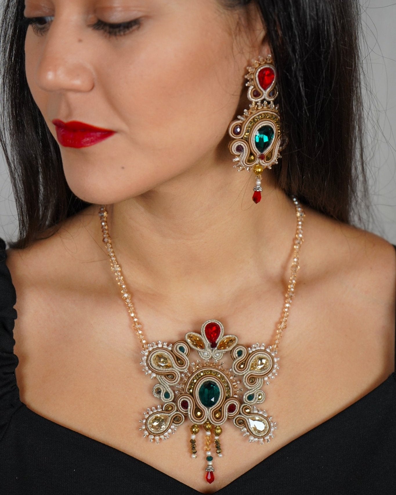 PRENDAS1 NECKLACE - DESIREA - MIRA Y MANO