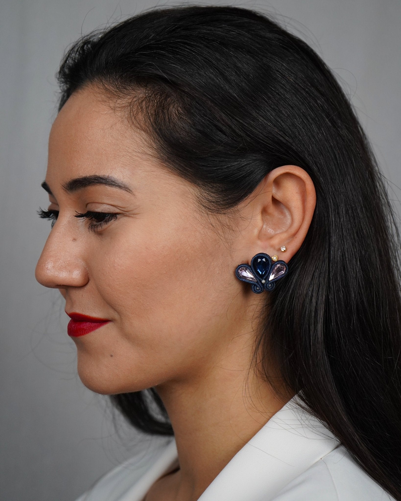 PRENDAS6DB – Dark Blue Earring - DESIREA - MIRA Y MANO