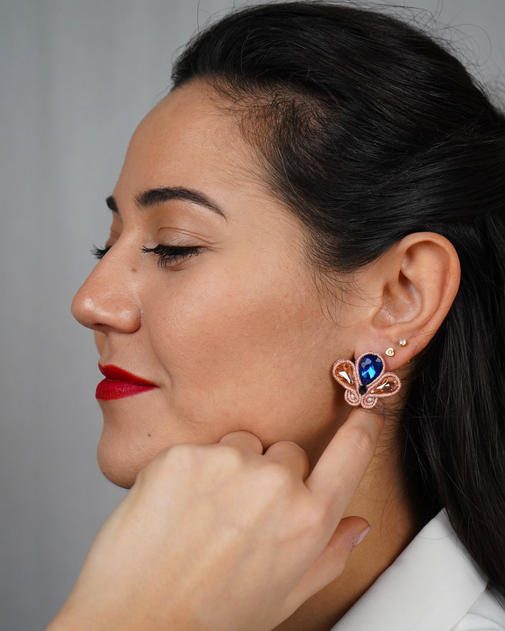 PRENDAS6PB – Blue Violet Earring - DESIREA - MIRA Y MANO