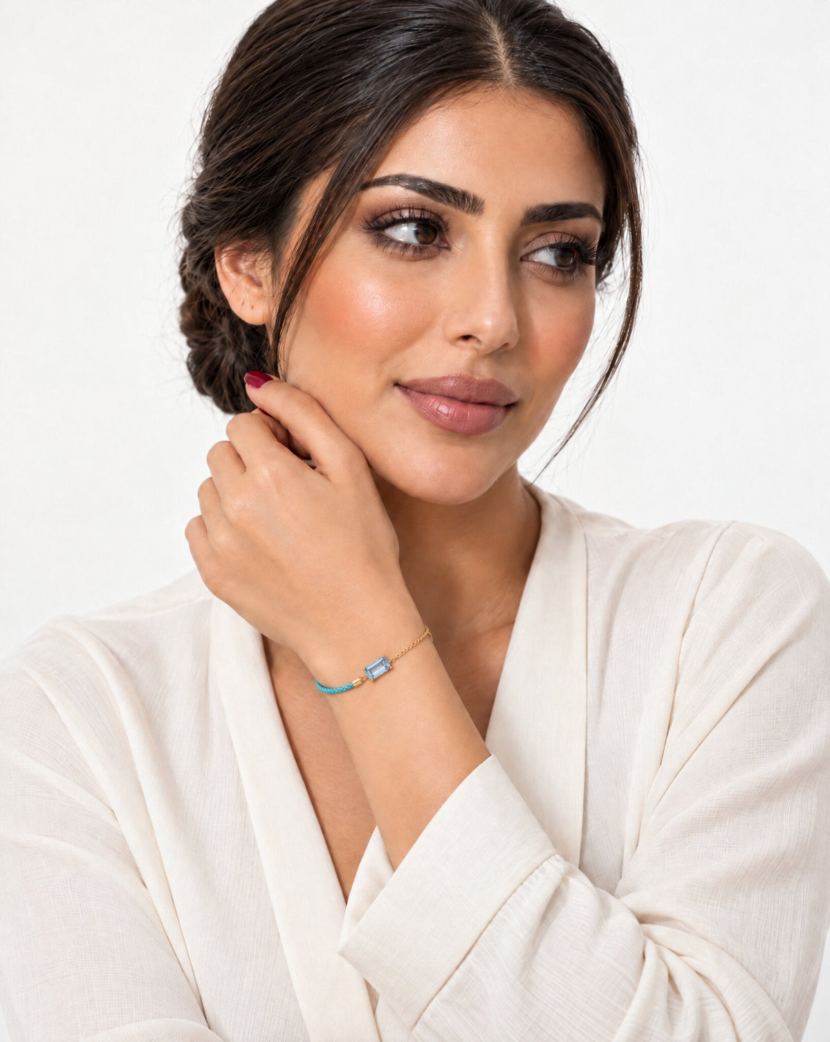 DM-CH-B00231 – Bracelet - MIRA Y MANO