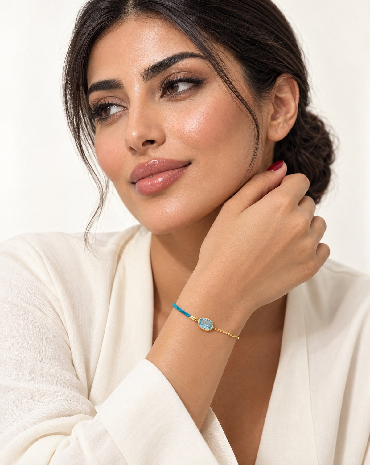 DM-CH-B00234 – Bracelet - DUA ALMOALLIM JEWELRY - MIRA Y MANO