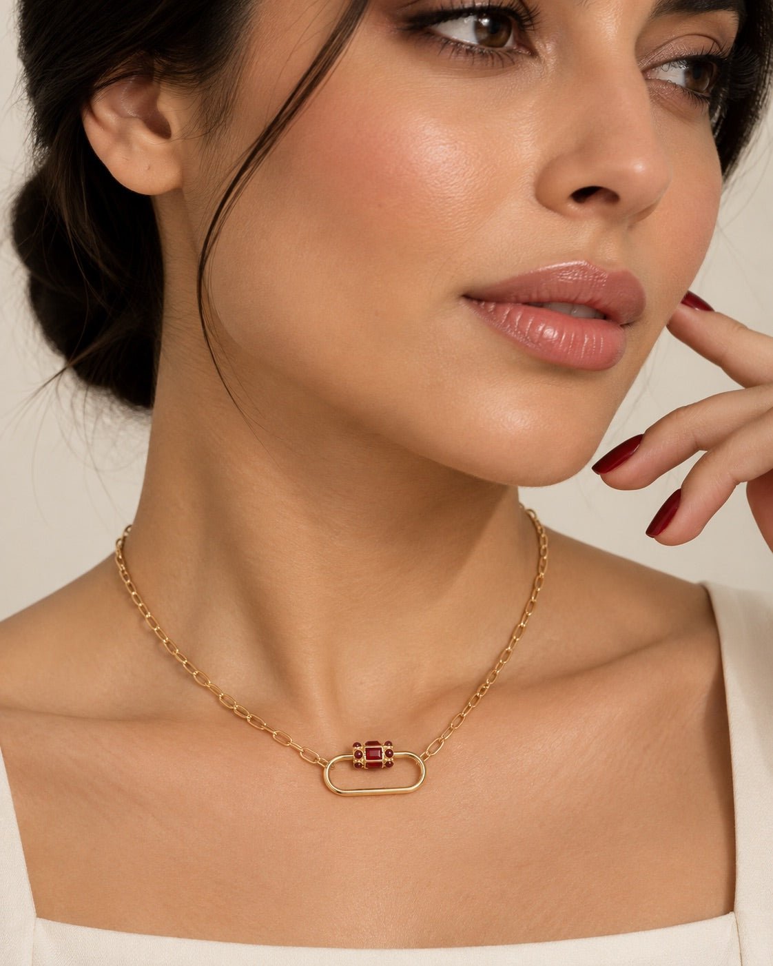DM-CH-L00211 – Charm - DUA ALMOALLIM JEWELRY - MIRA Y MANO