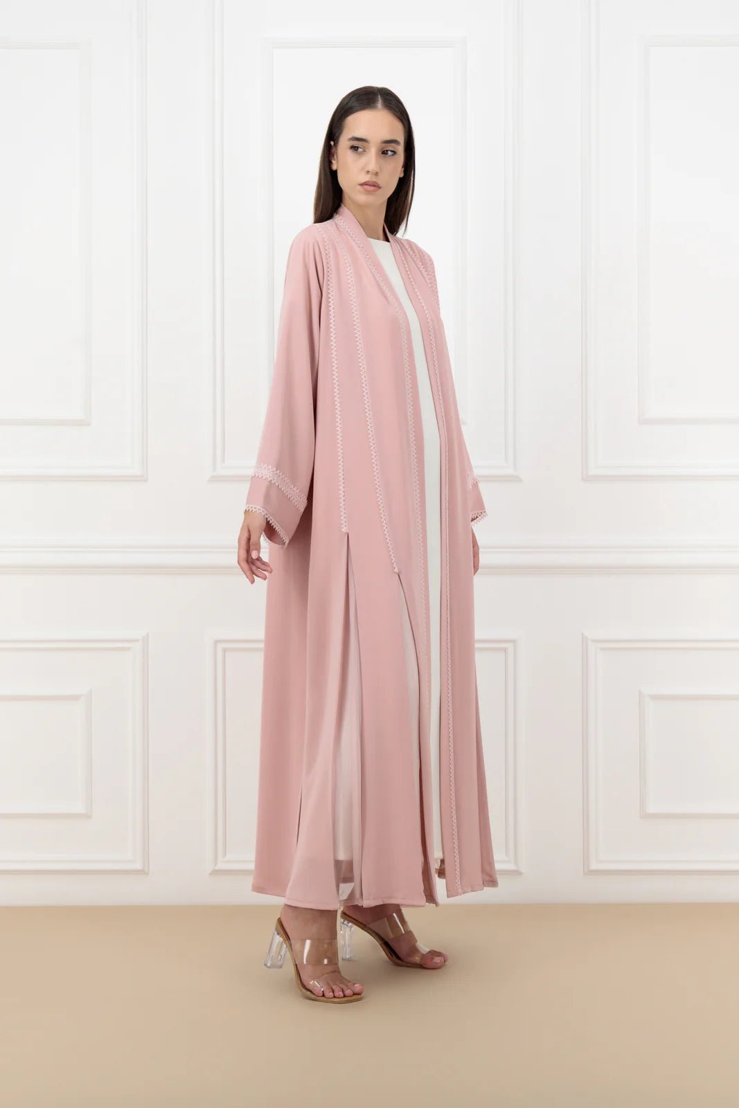 ABM26 - 1113 - PK ABAYA - EFFA - MIRA Y MANO