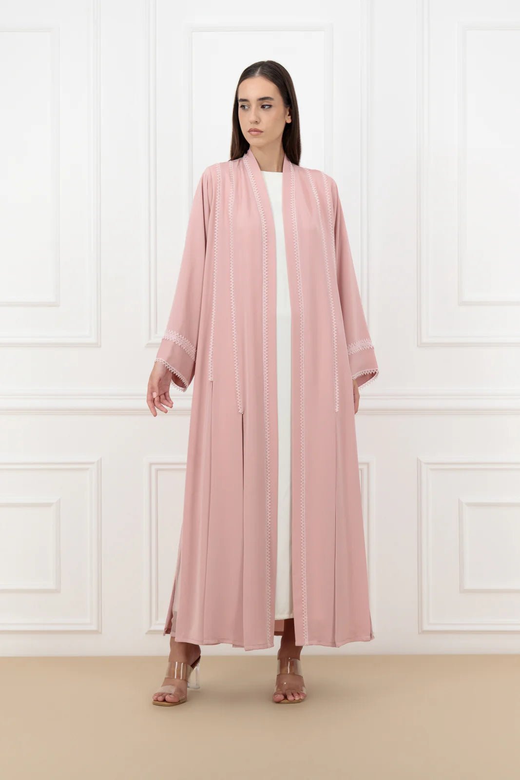 ABM26 - 1113 - PK ABAYA - EFFA - MIRA Y MANO