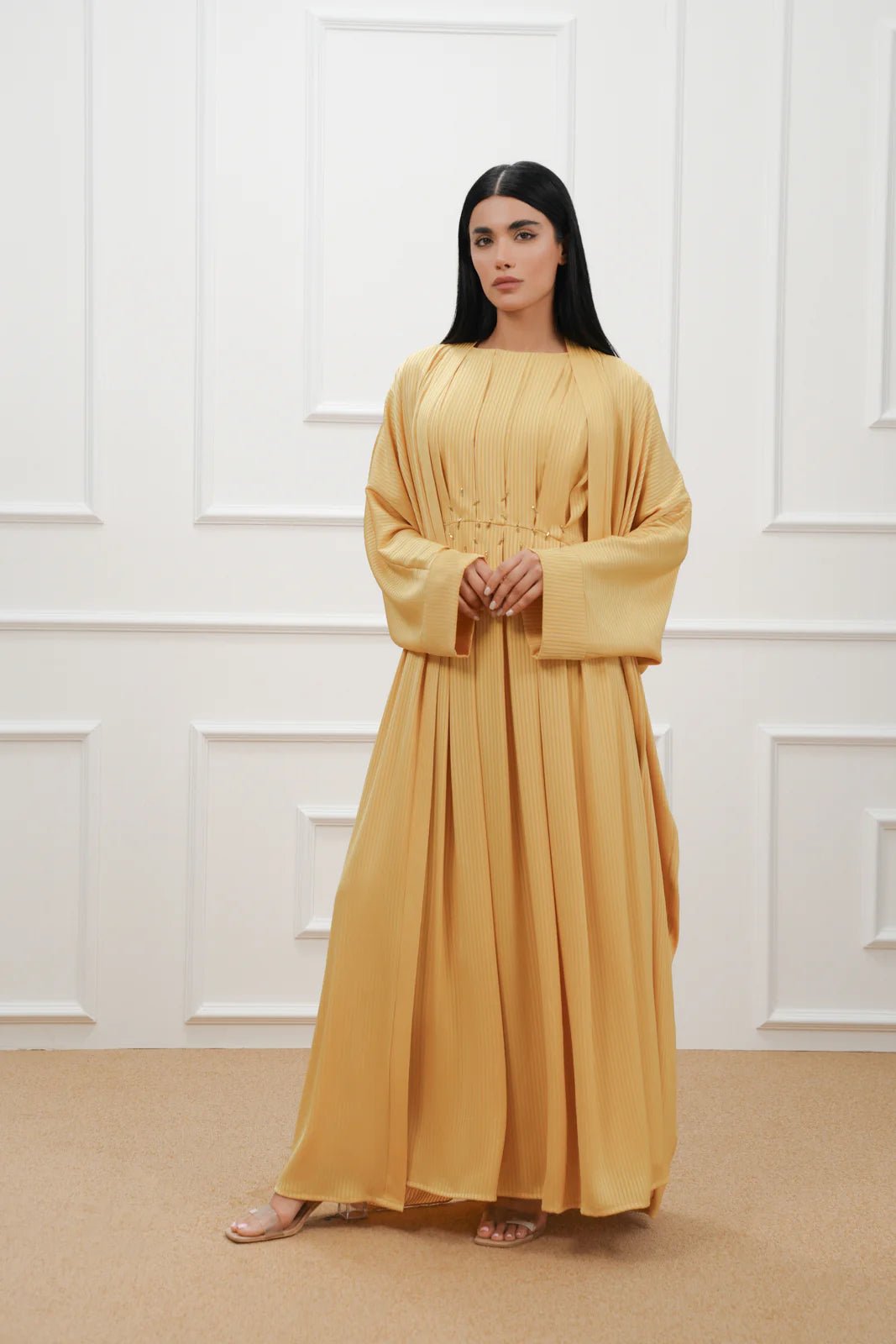 ABM26 - 1125 ABAYAS - EFFA - MIRA Y MANO