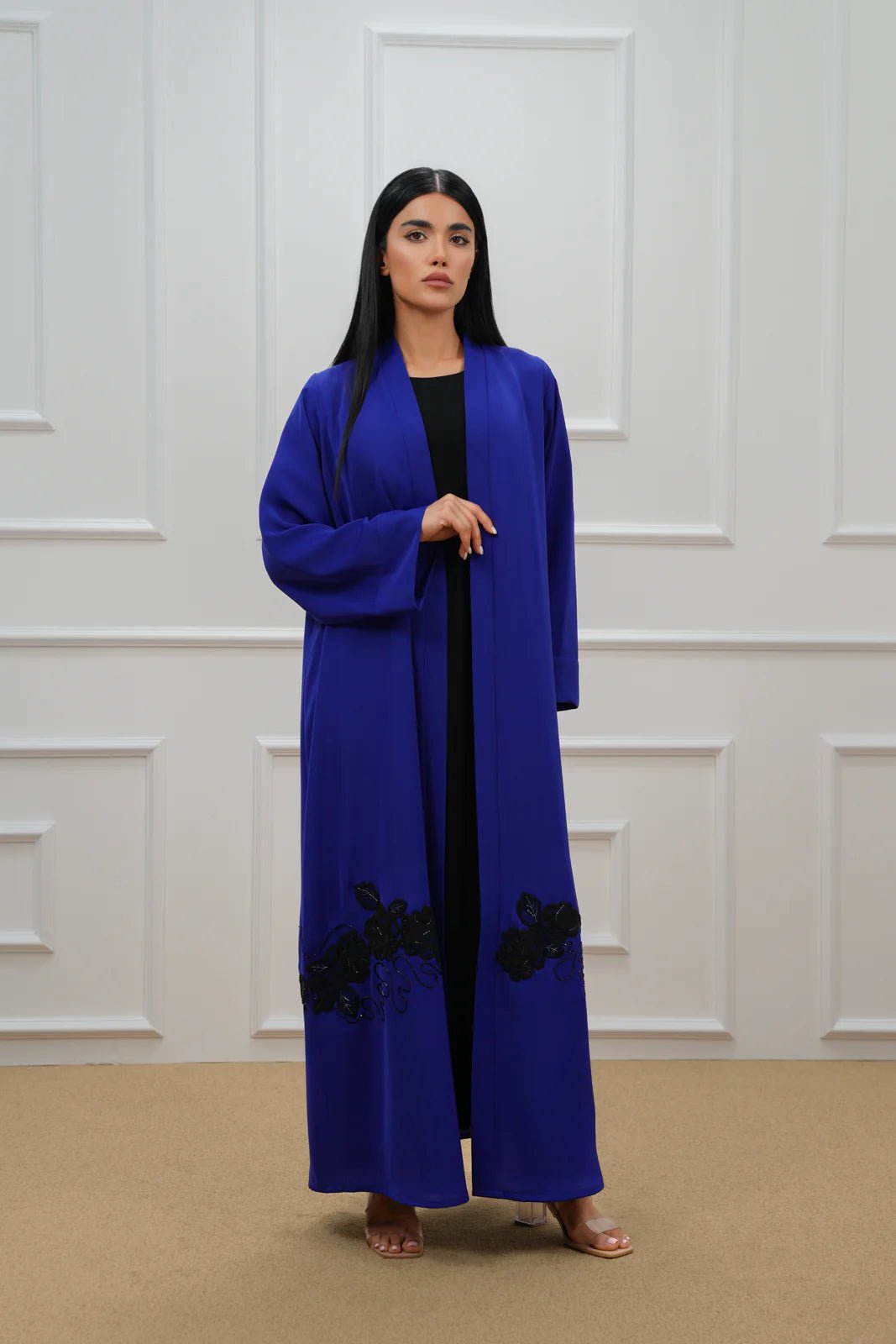 ABM26 - 1129 - BL ABAYA - EFFA - MIRA Y MANO