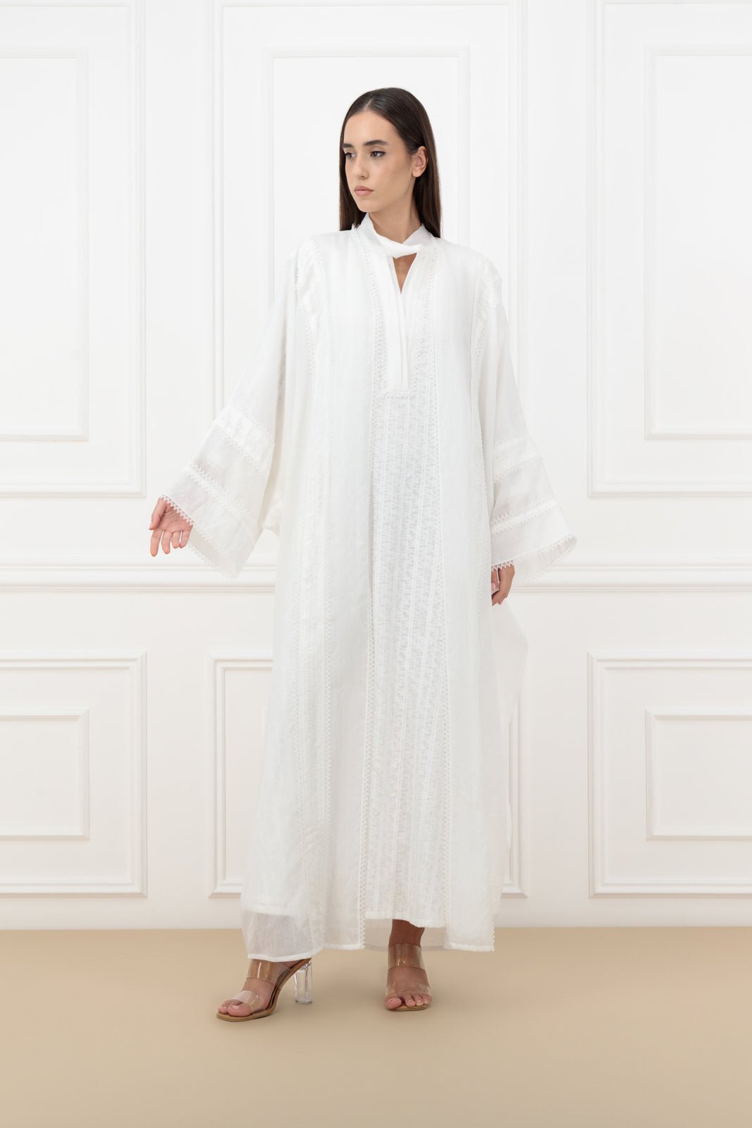 JB26 - 258 - IV DRESS - EFFA - MIRA Y MANO