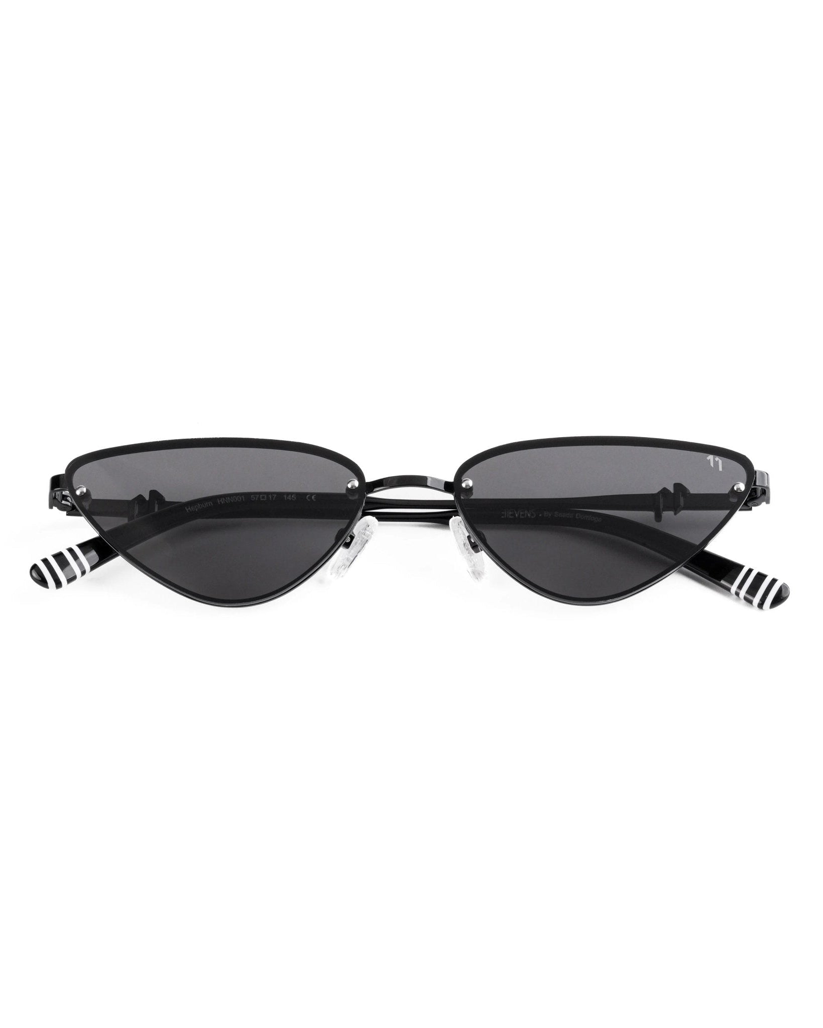 HEPBURN NOIR - ELLEVENS - MIRA Y MANO