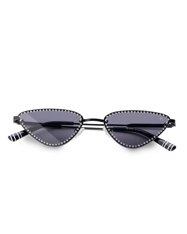 Madonna Noir – Black Metal Sunglasses