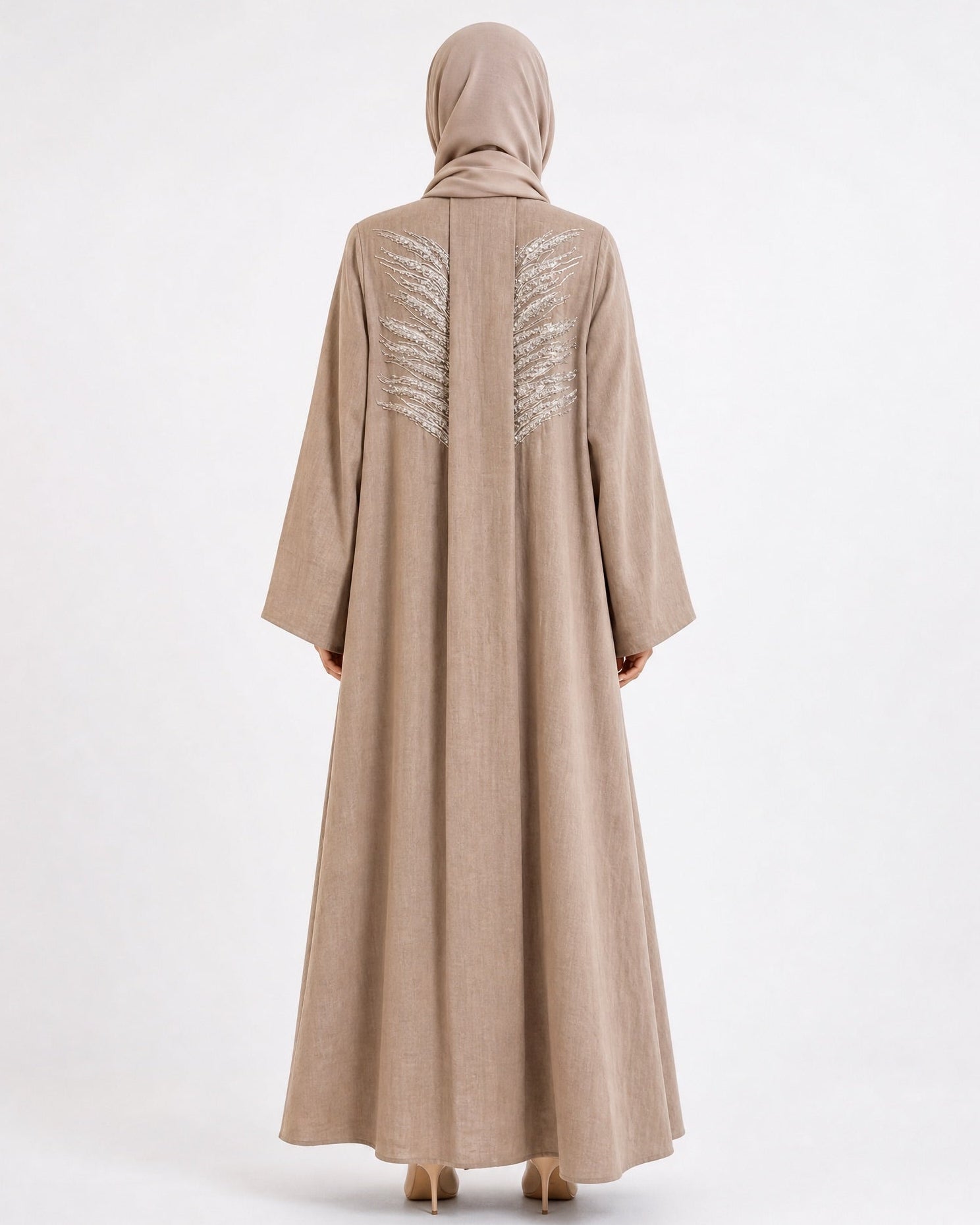 ABY 3923M ABAYA - EMAD RIZQ - MIRA Y MANO
