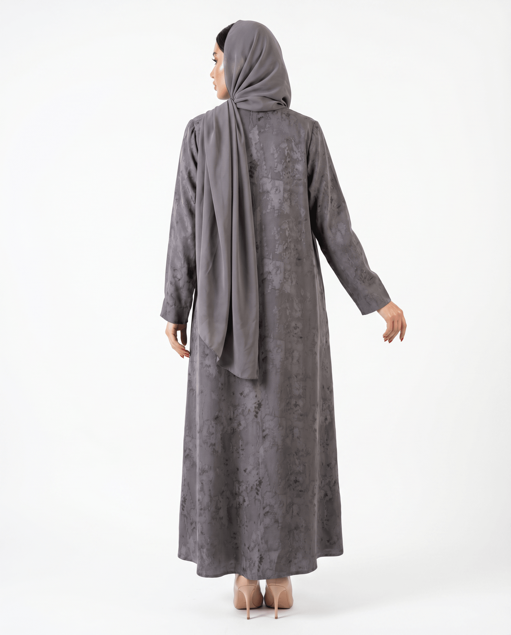 ABY 4239M - G ABAYA - EMAD RIZQ - MIRA Y MANO