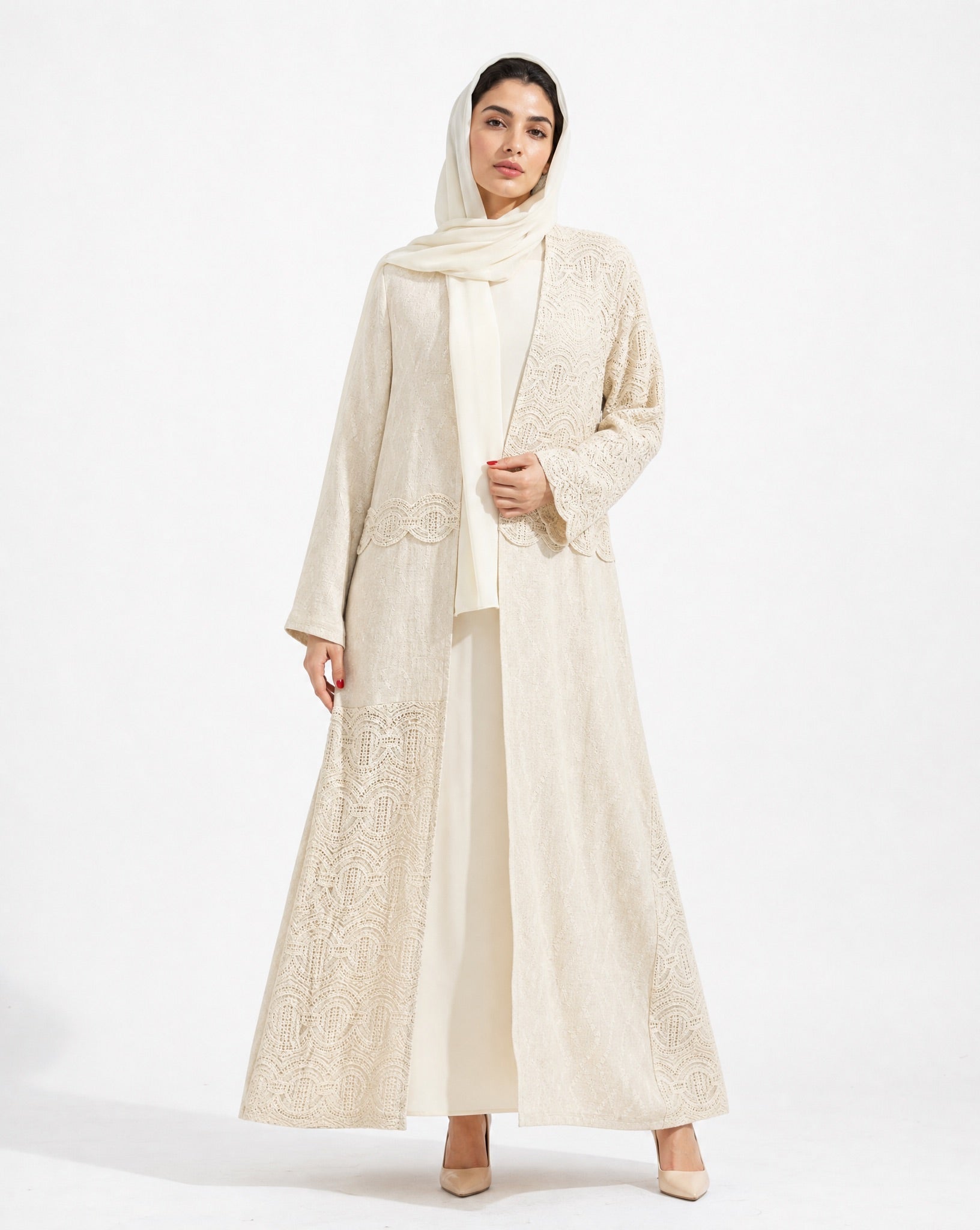 ABY 4450T ABAYA - EMAD RIZQ - MIRA Y MANO