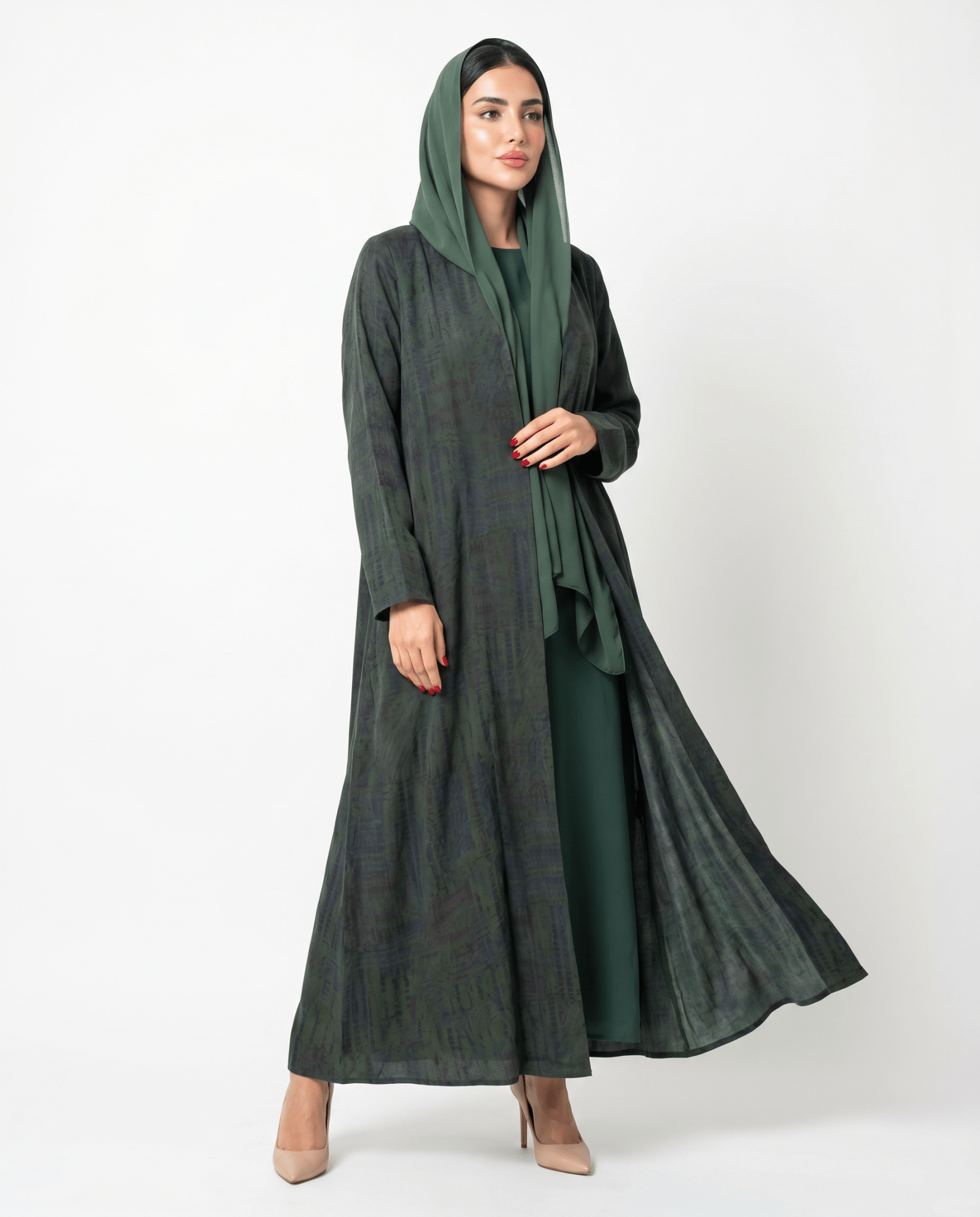 ABY 4480M ABAYA - EMAD RIZQ - MIRA Y MANO