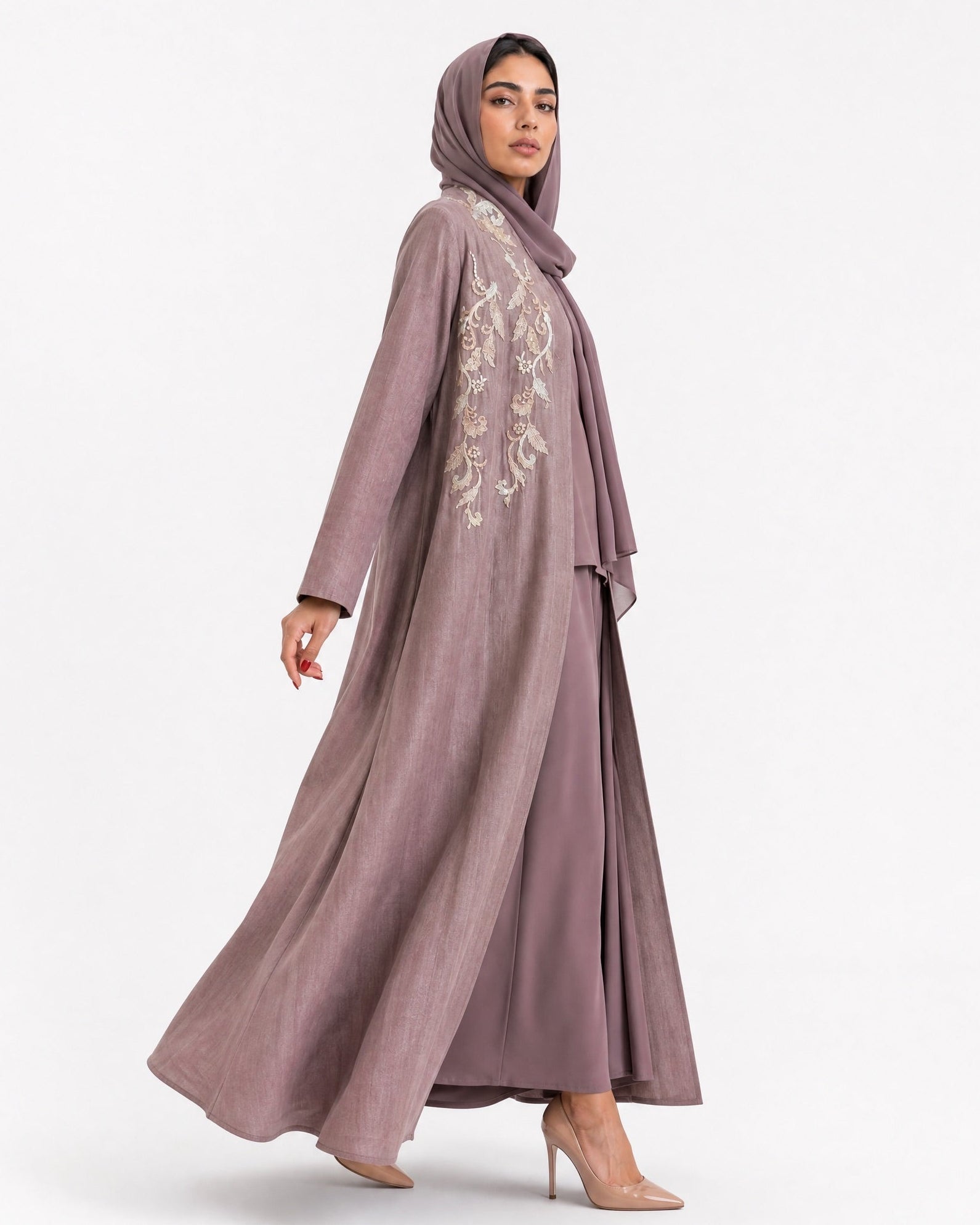 ABY 4605M ABAYA - EMAD RIZQ - MIRA Y MANO