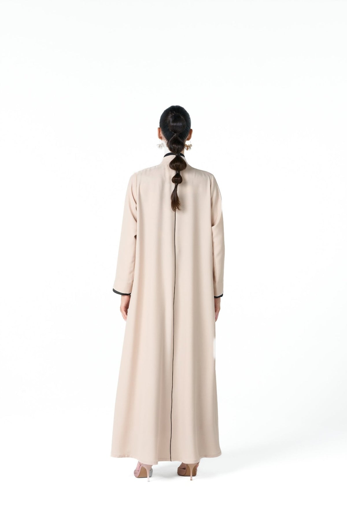 MS6-F179 - Beige Crepe Abaya - MIRA Y MANO