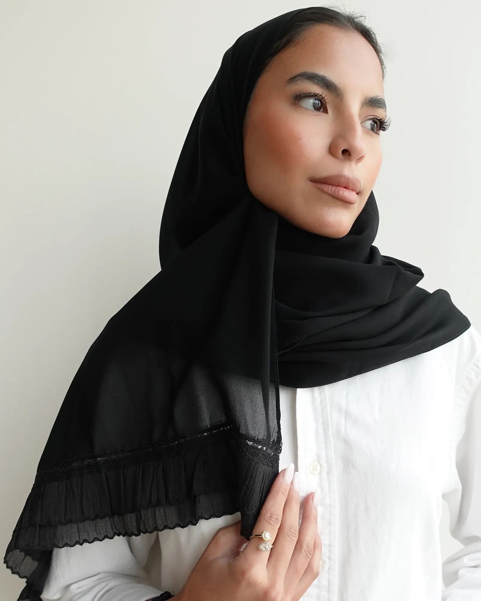 NJ1001 Danti – Black Chiffon Scarf - FOULARD - MIRA Y MANO