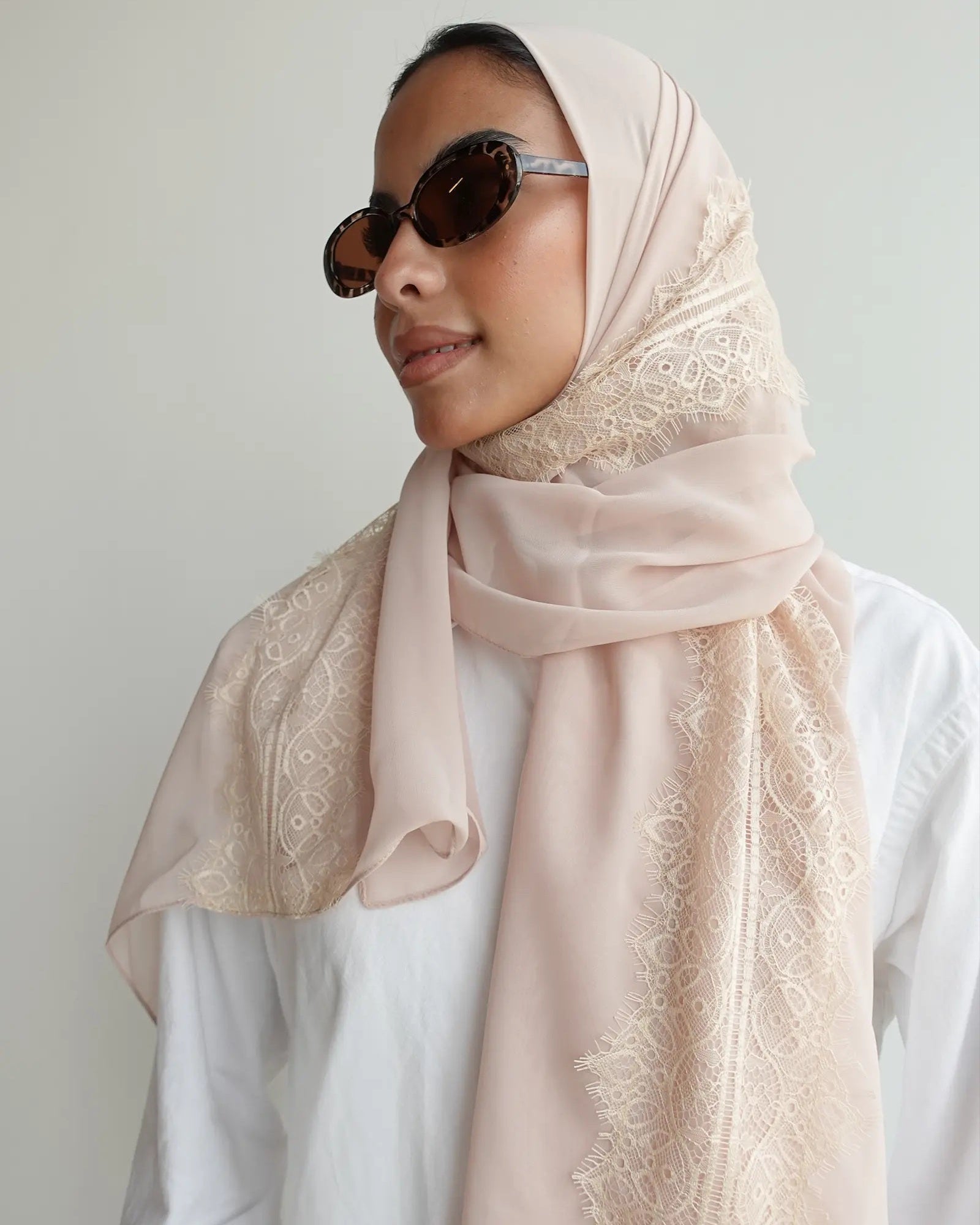 NJ1002 Delicate Grace – Peach Puff Chiffon Scarf - FOULARD - MIRA Y MANO