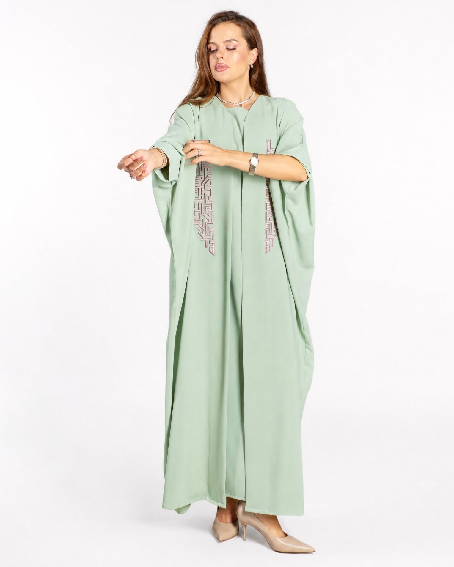 FC 840 – Light Green Crepe Abaya Set - FOUZ COUTURE - MIRA Y MANO