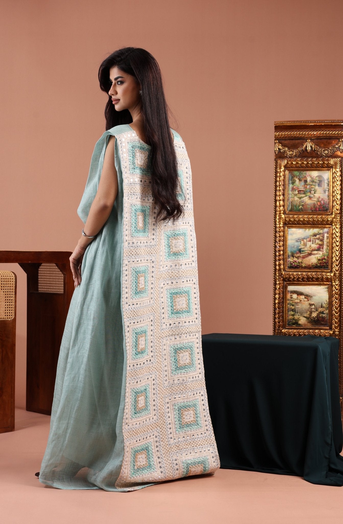 FCK 149 KAFTAN - FOUZ COUTURE - MIRA Y MANO