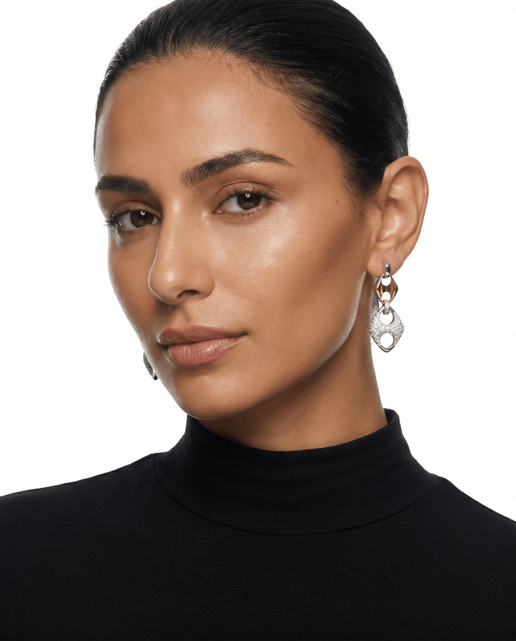 DOUBLE PAVE INFINITY LOOP EARRING - GHALIA - MIRA Y MANO