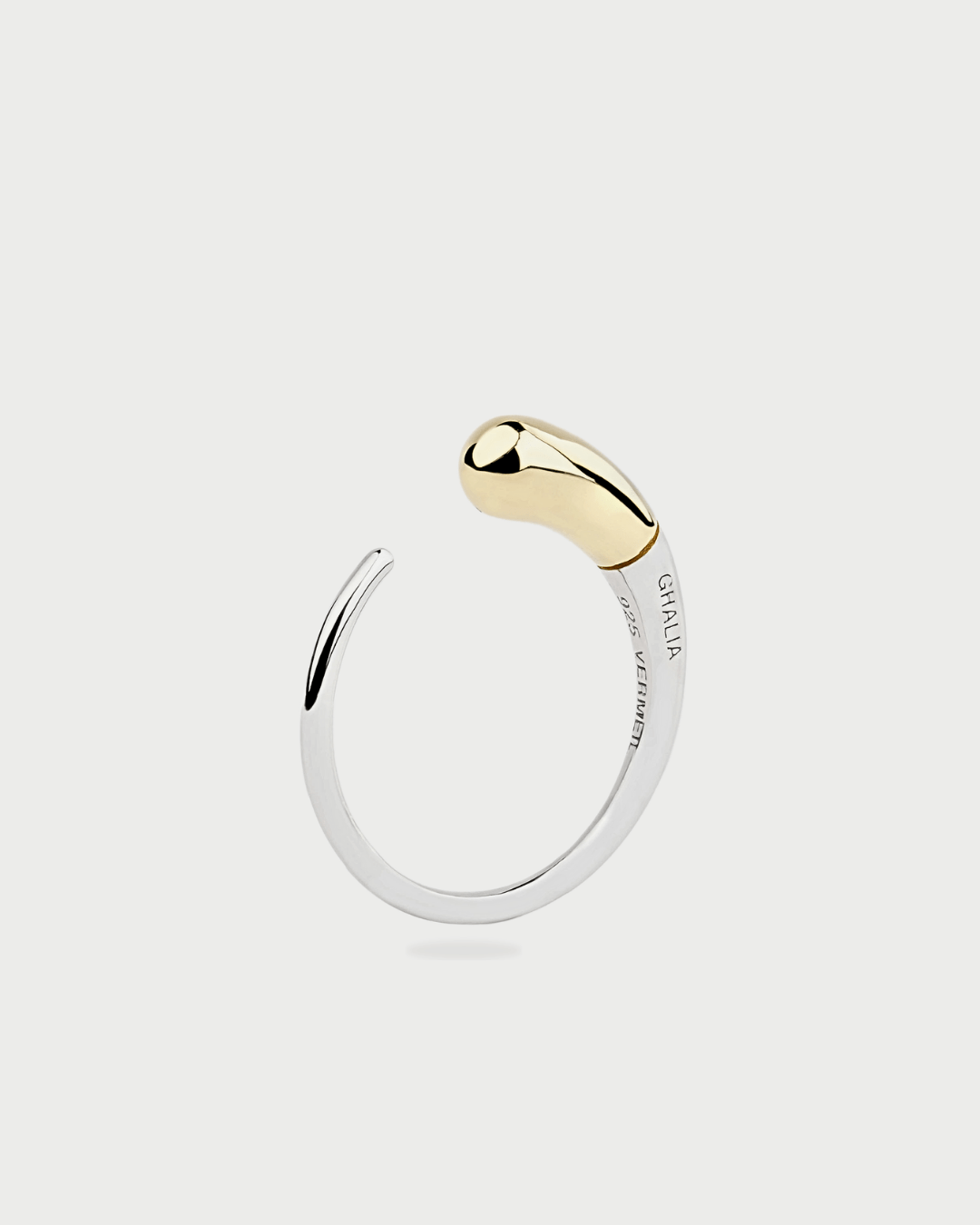 SILVER SLEEK MOON RING - GHALIA - MIRA Y MANO
