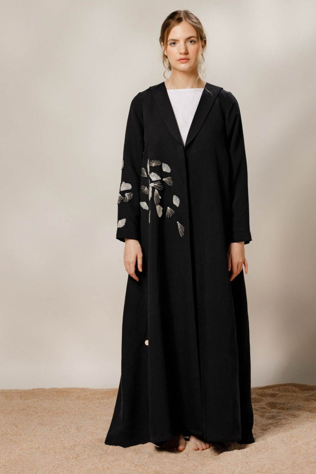 G183 - BLK ABAYA - GUL - MIRA Y MANO