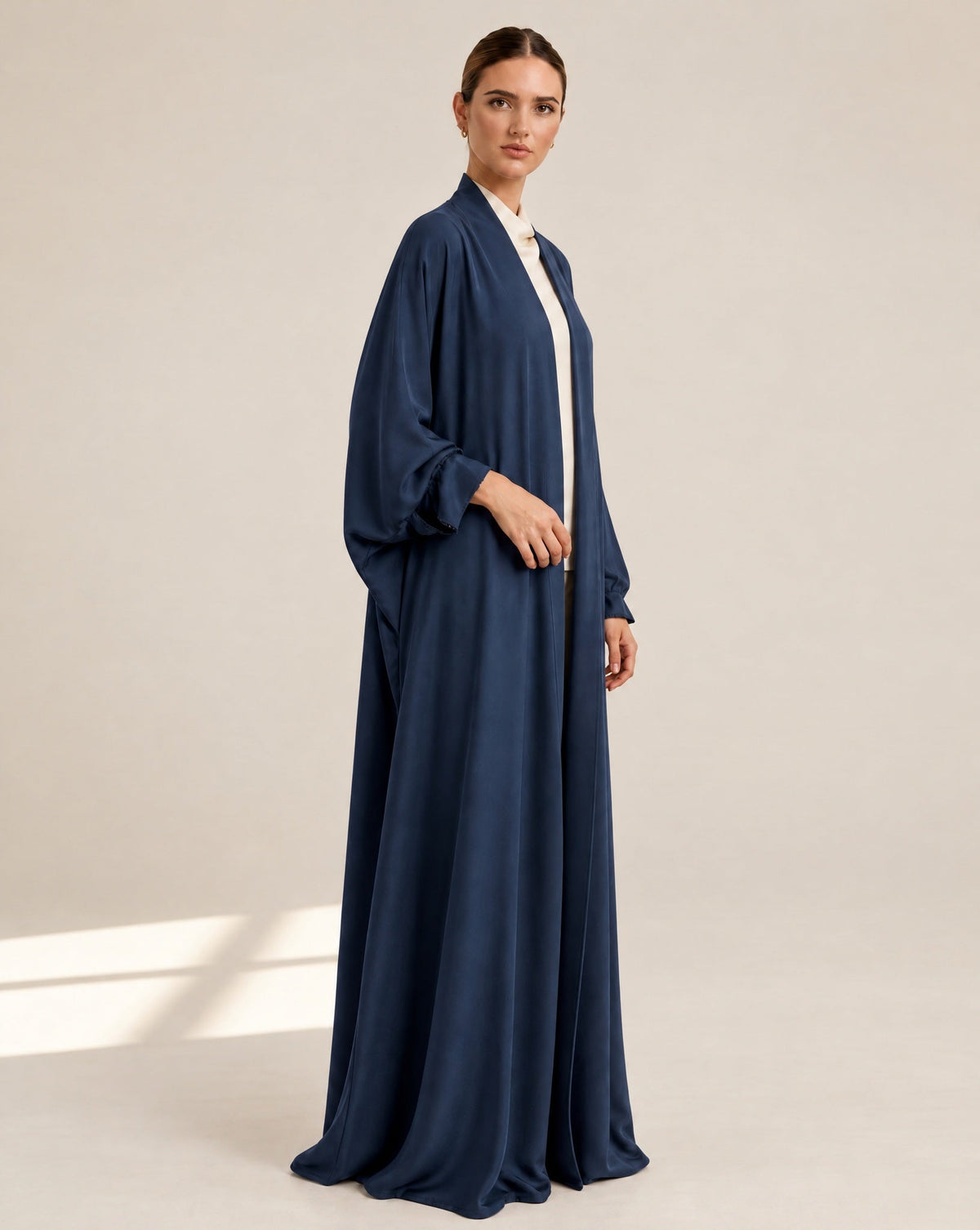 G224-PB – Dark Blue Crepe Abaya - GUL - MIRA Y MANO